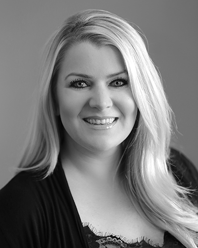 Kelli Tracy - Color Specialist